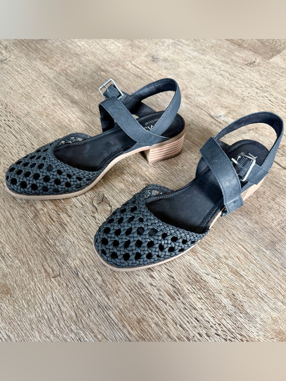 Woven Perforated Jaclyn Heel - Picture 2 of 4
